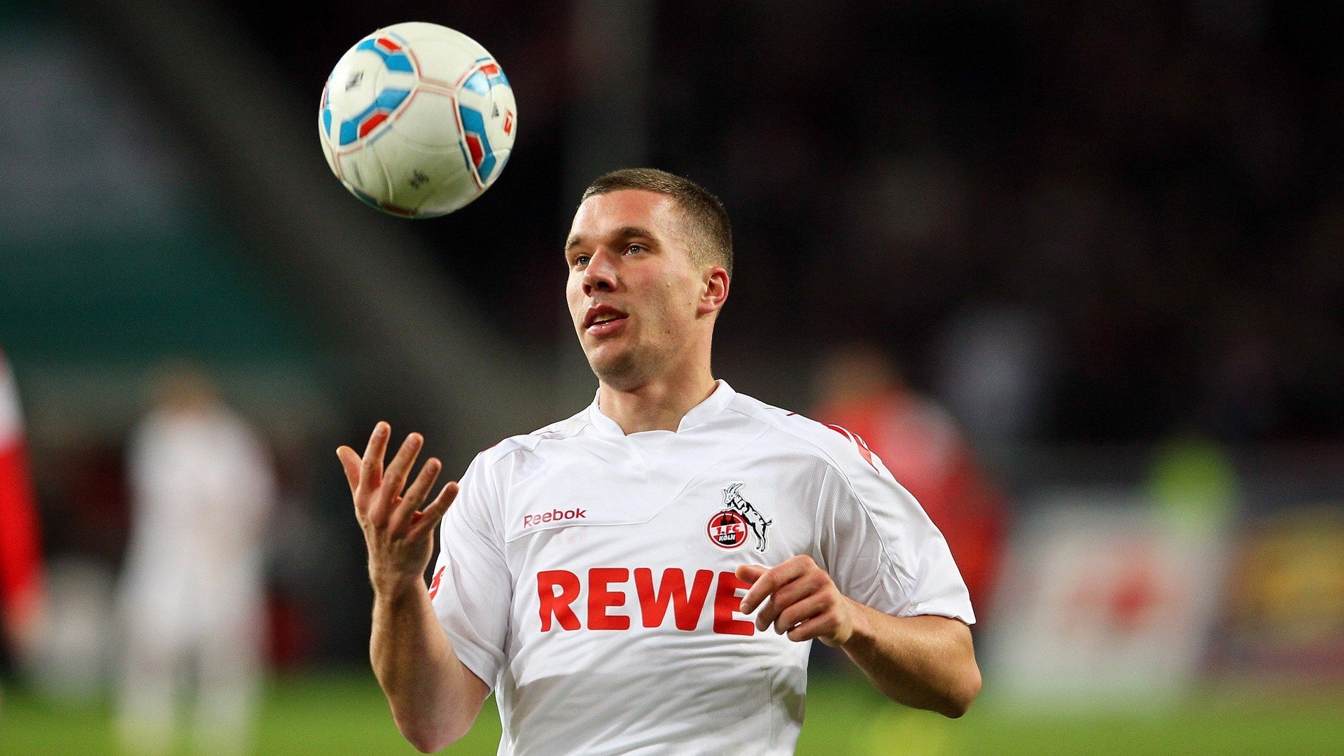 曼城大胜南安普顿,英超卫冕冠军实力依然强劲,曼城与南安普顿联赛杯录像